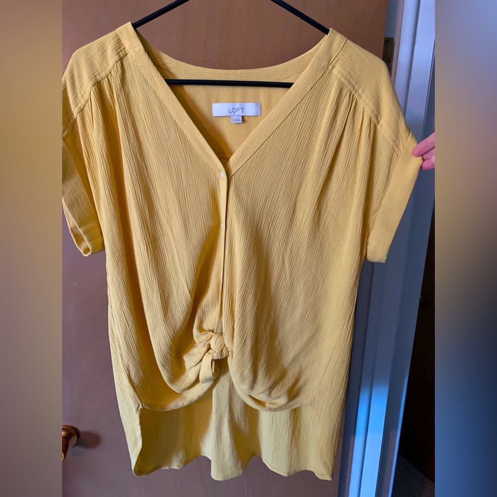 Flowy yellow shirt sleeved blouse - loft / s